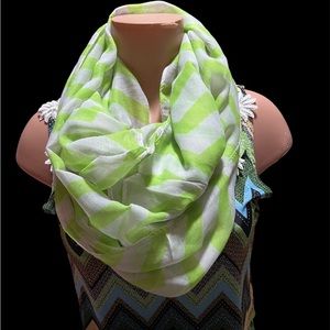 NWOT women’s summer scarf